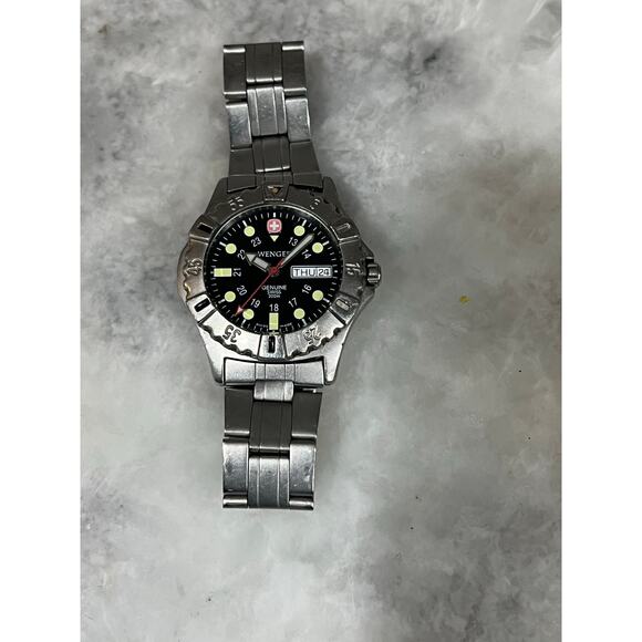 Wenger Swiss Military Watch 200M Diver Day Date Black Dial Stainless Steel main image 4